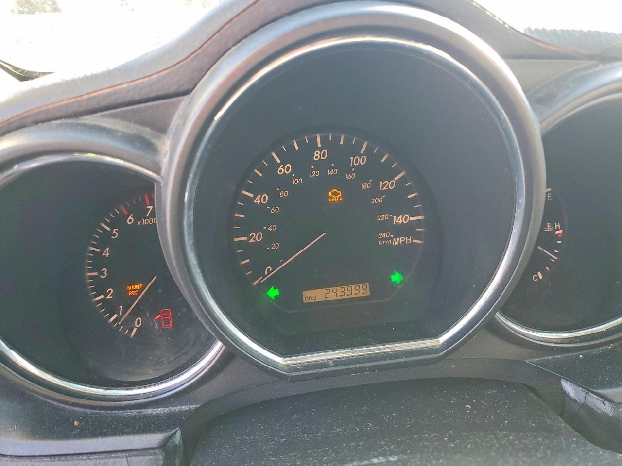 2005 LEXUS Rx 330