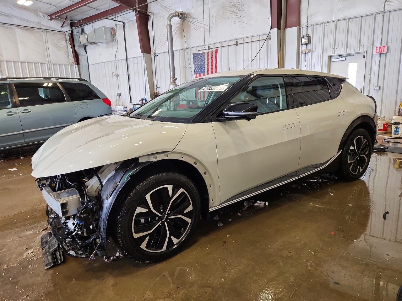 2022 KIA EV6
