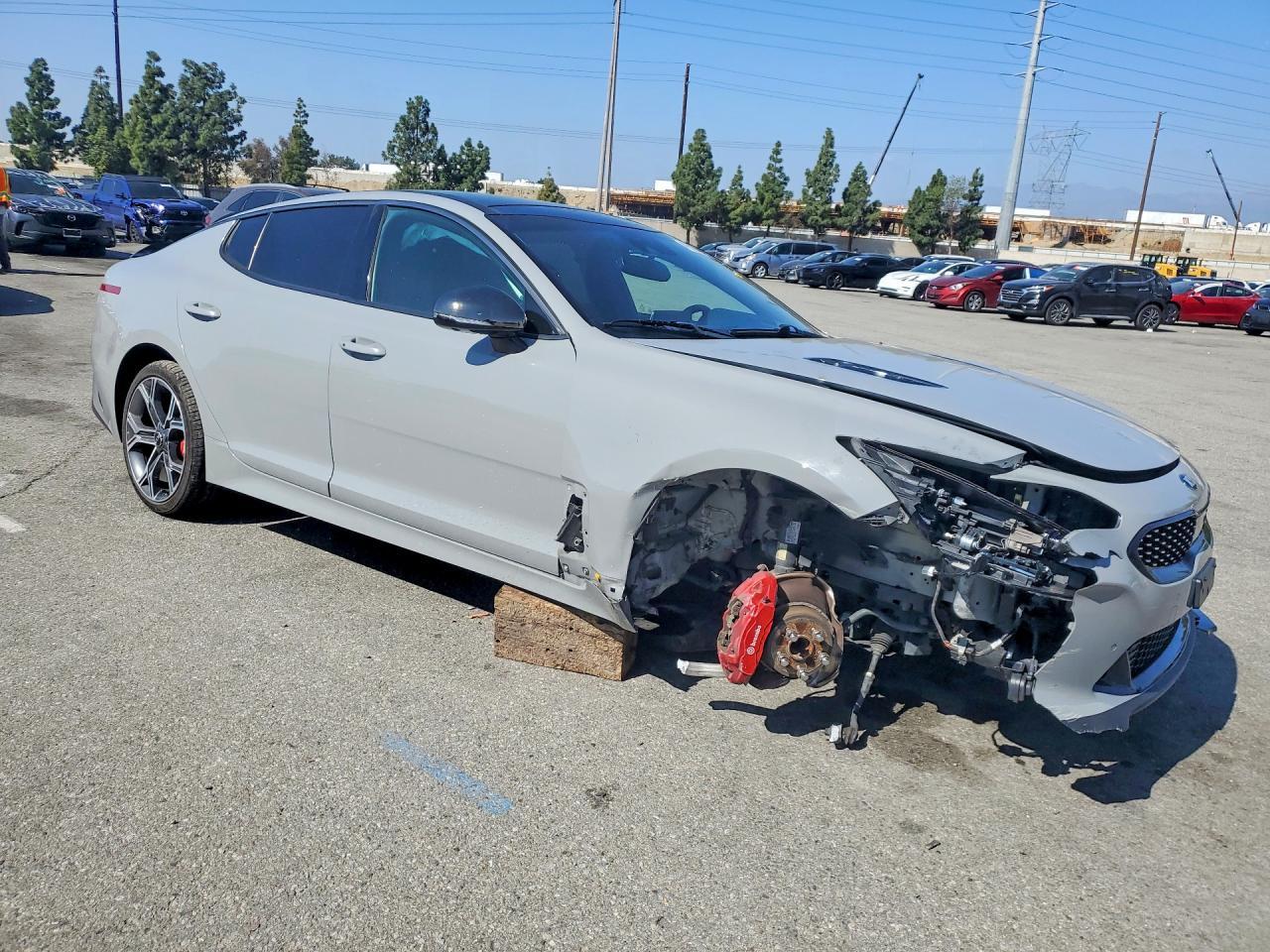 2020 KIA Stinger