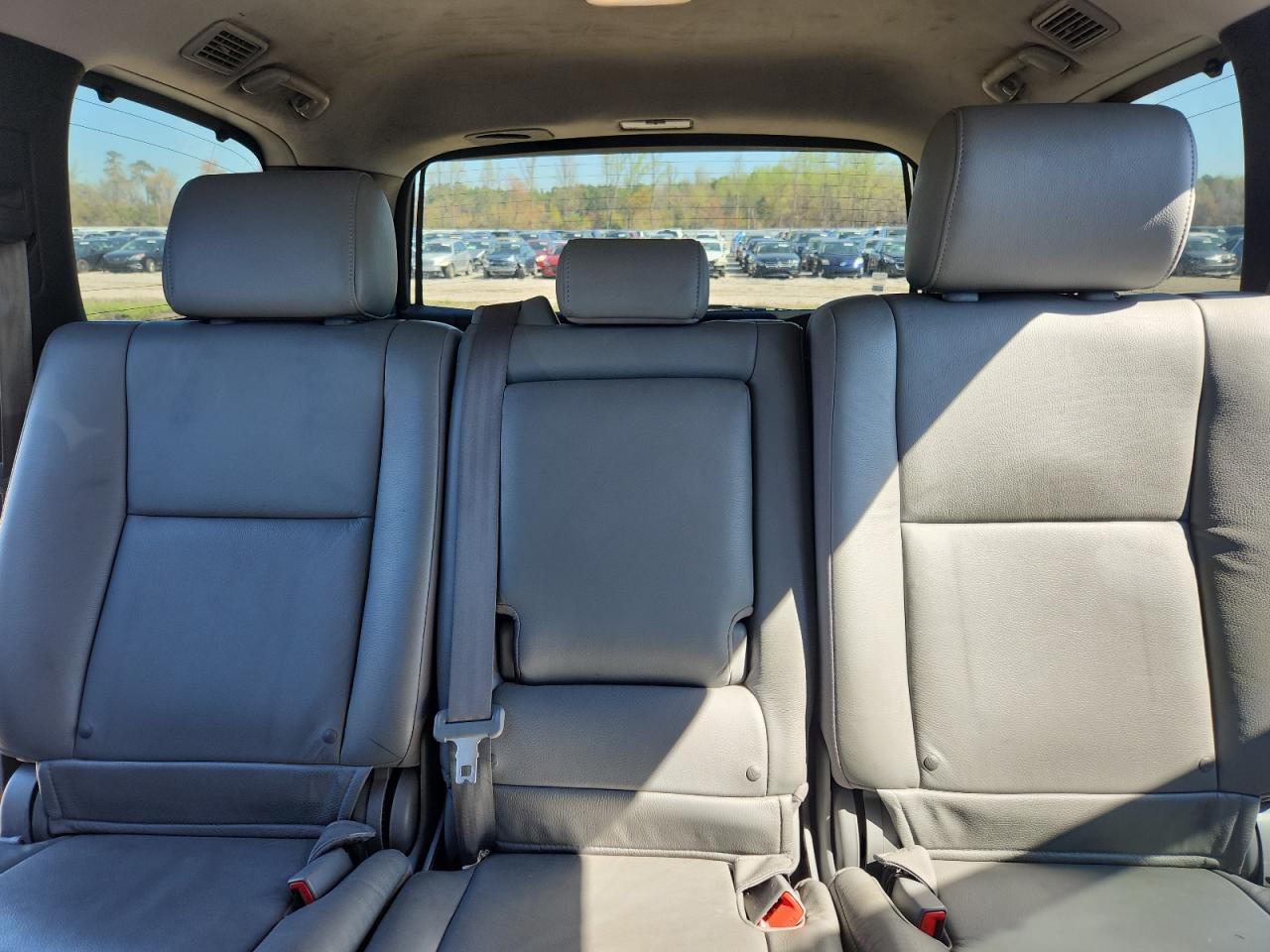 2014 TOYOTA Sequoia