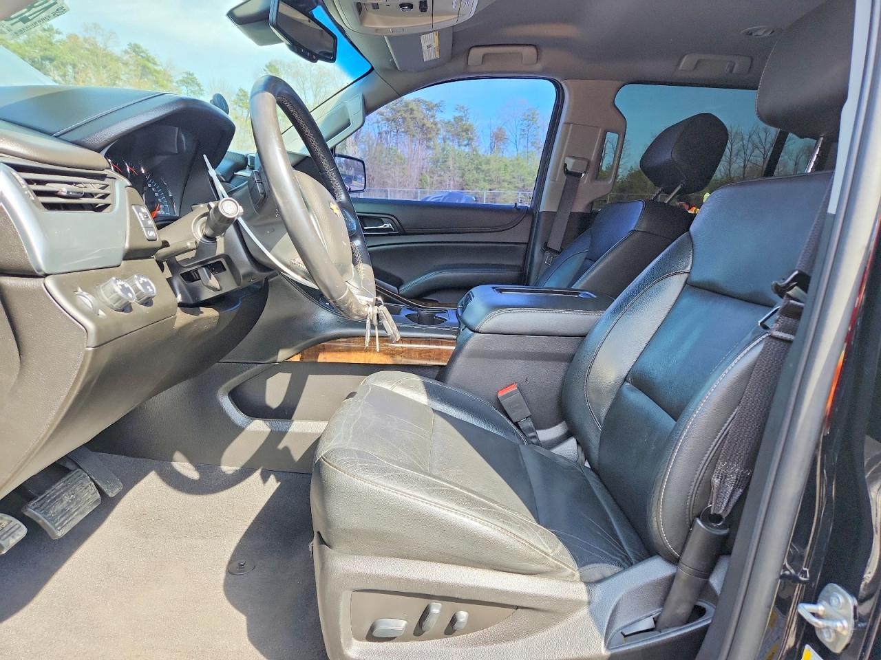 2019 CHEVROLET Suburban
