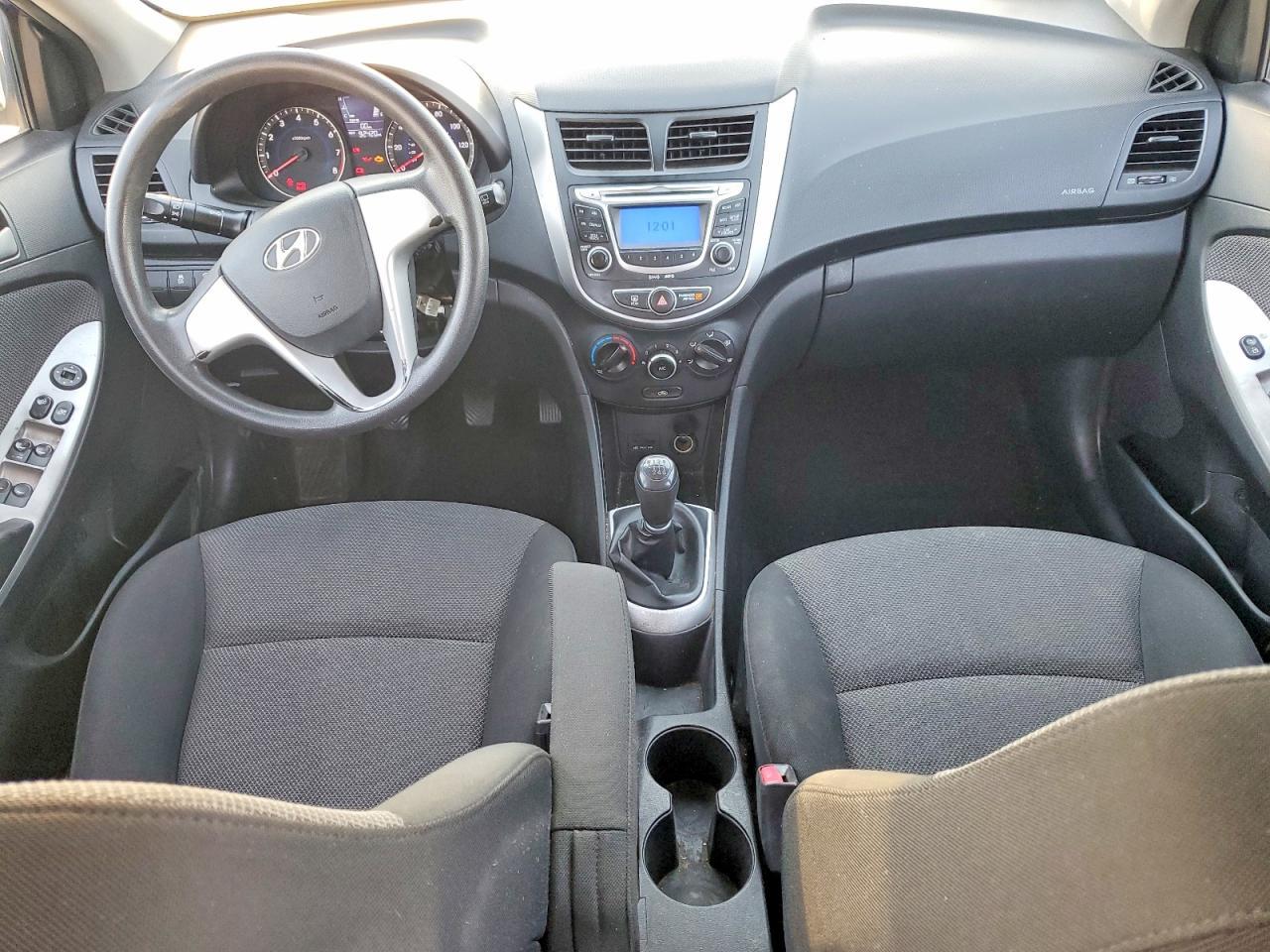 2013 HYUNDAI ACCENT