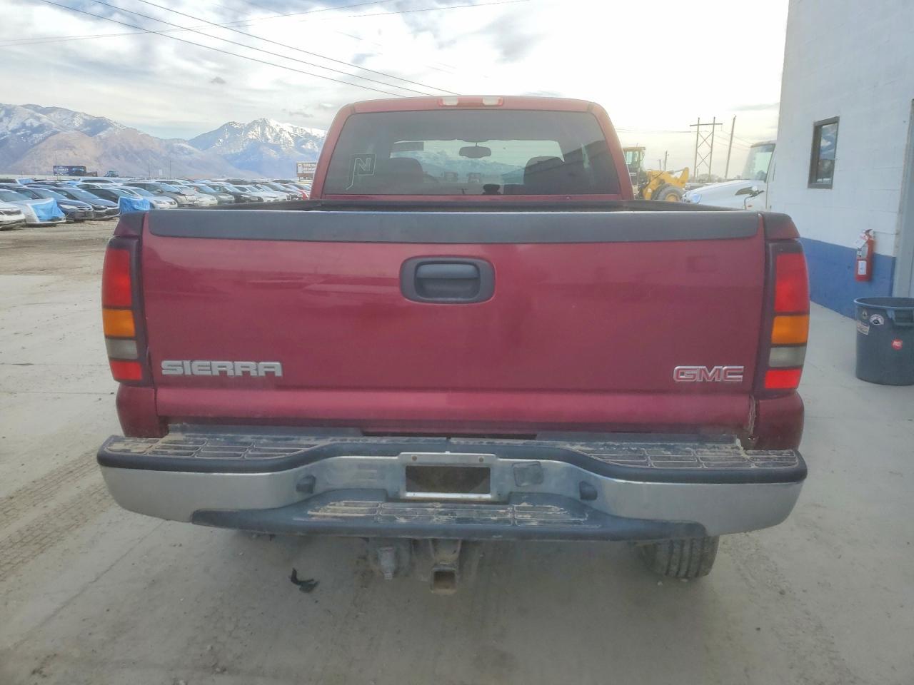 2005 GMC Sierra