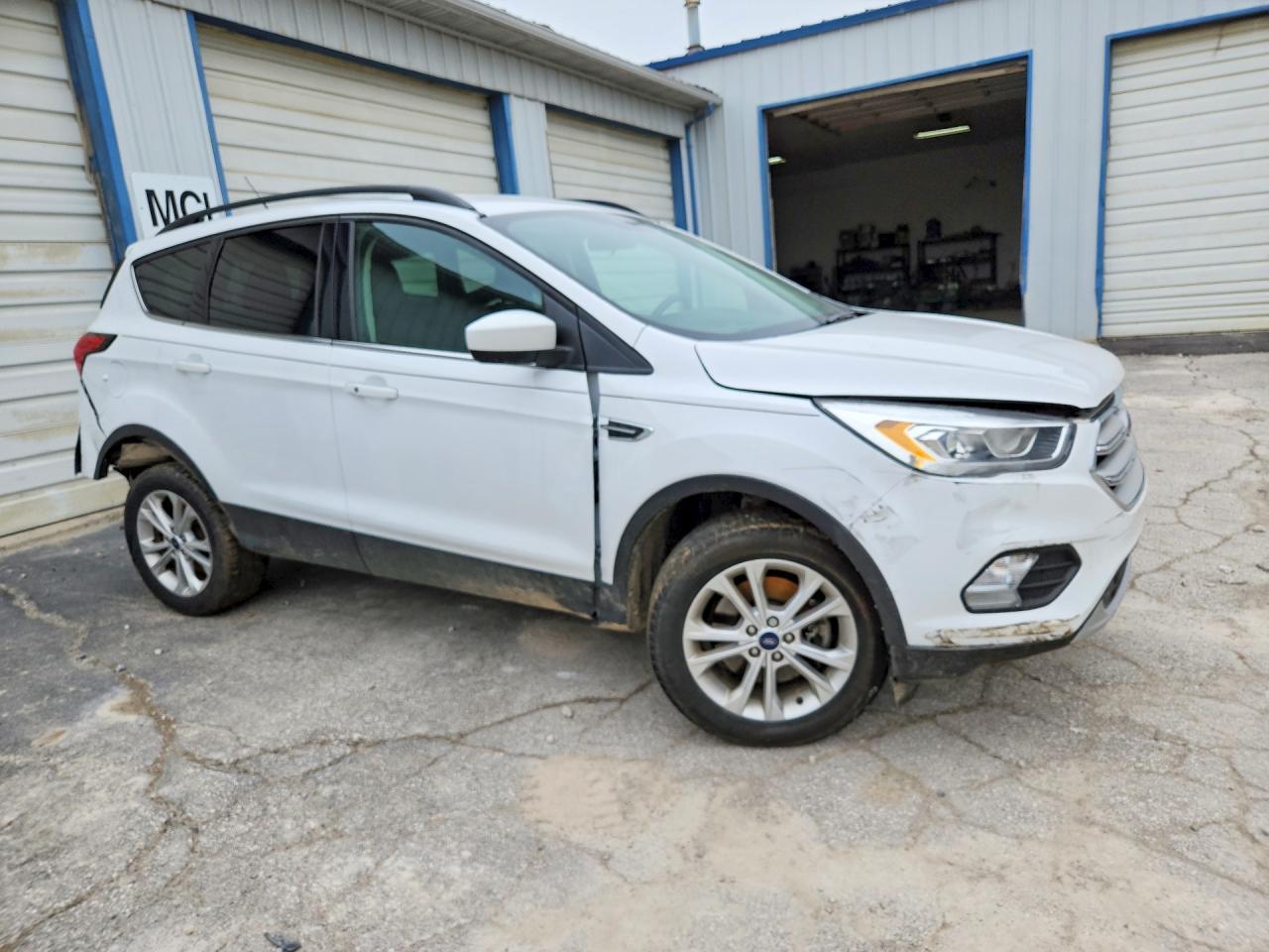 2019 FORD ESCAPE