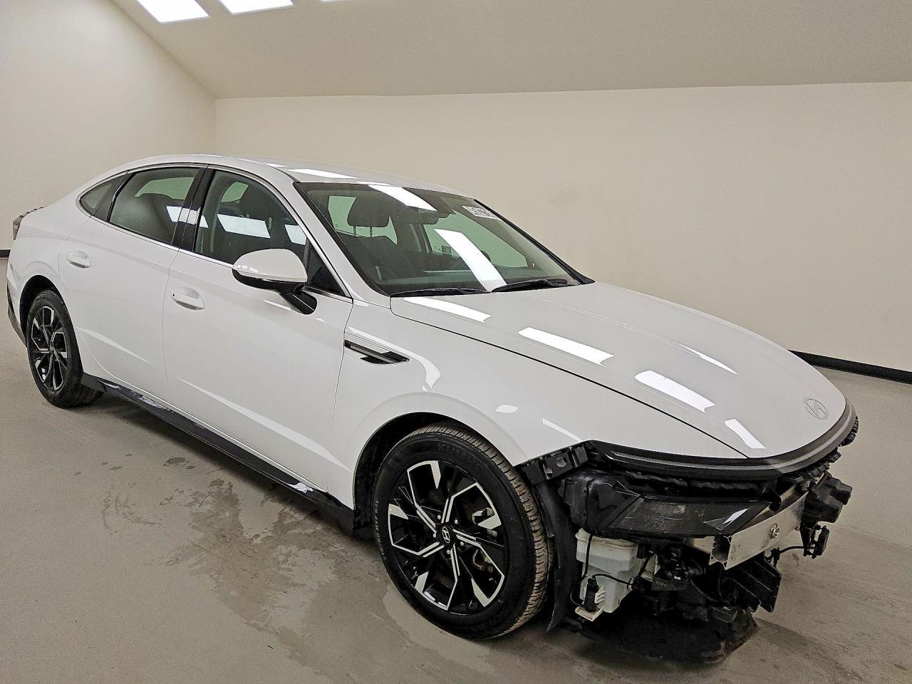 2025 HYUNDAI SONATA