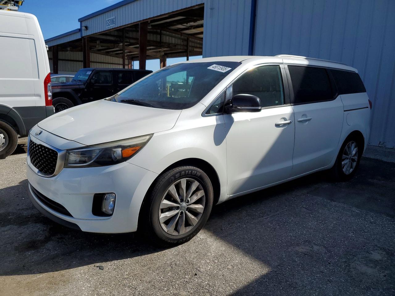 2016 KIA SEDONA