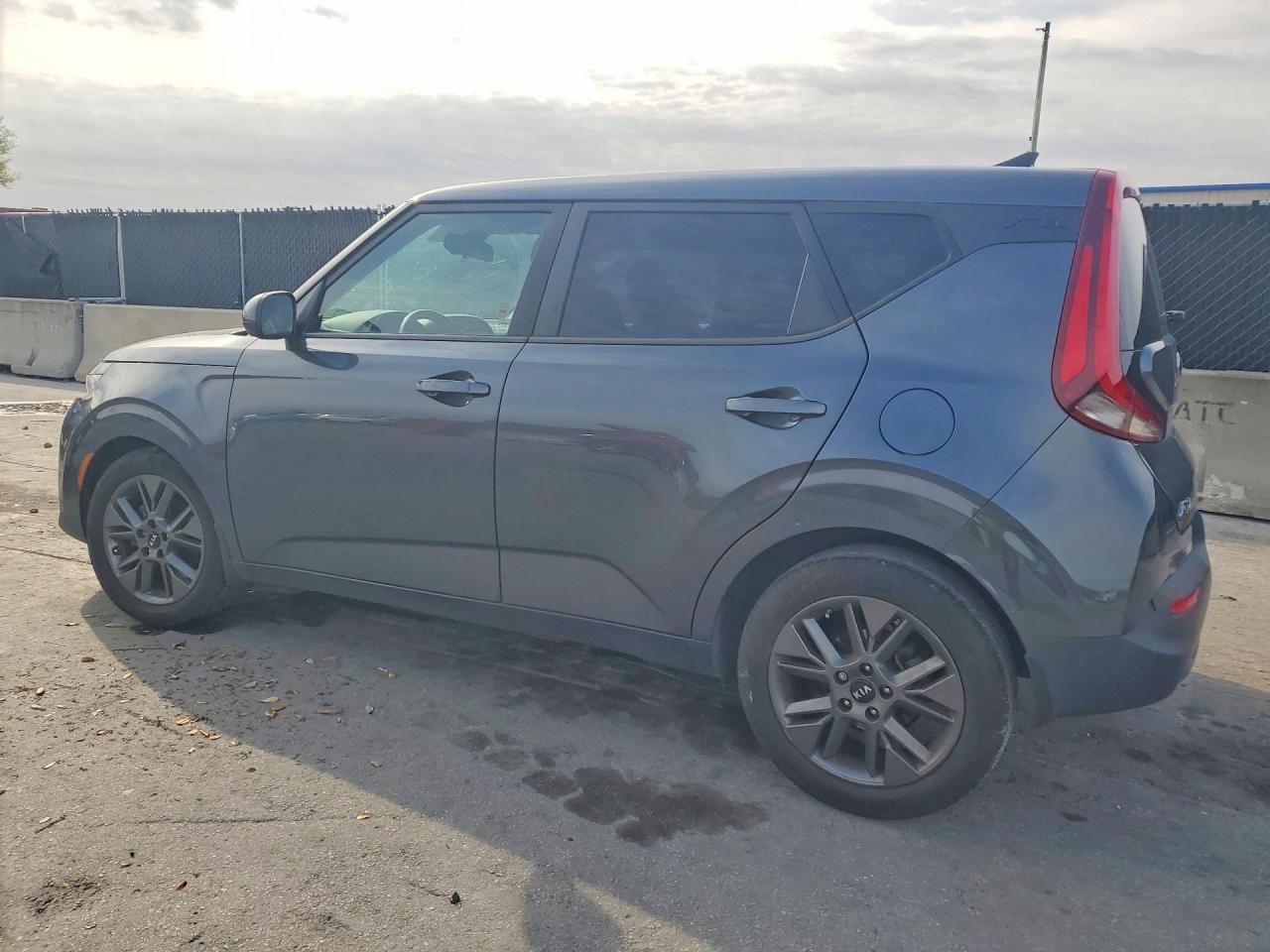 2021 KIA SOUL