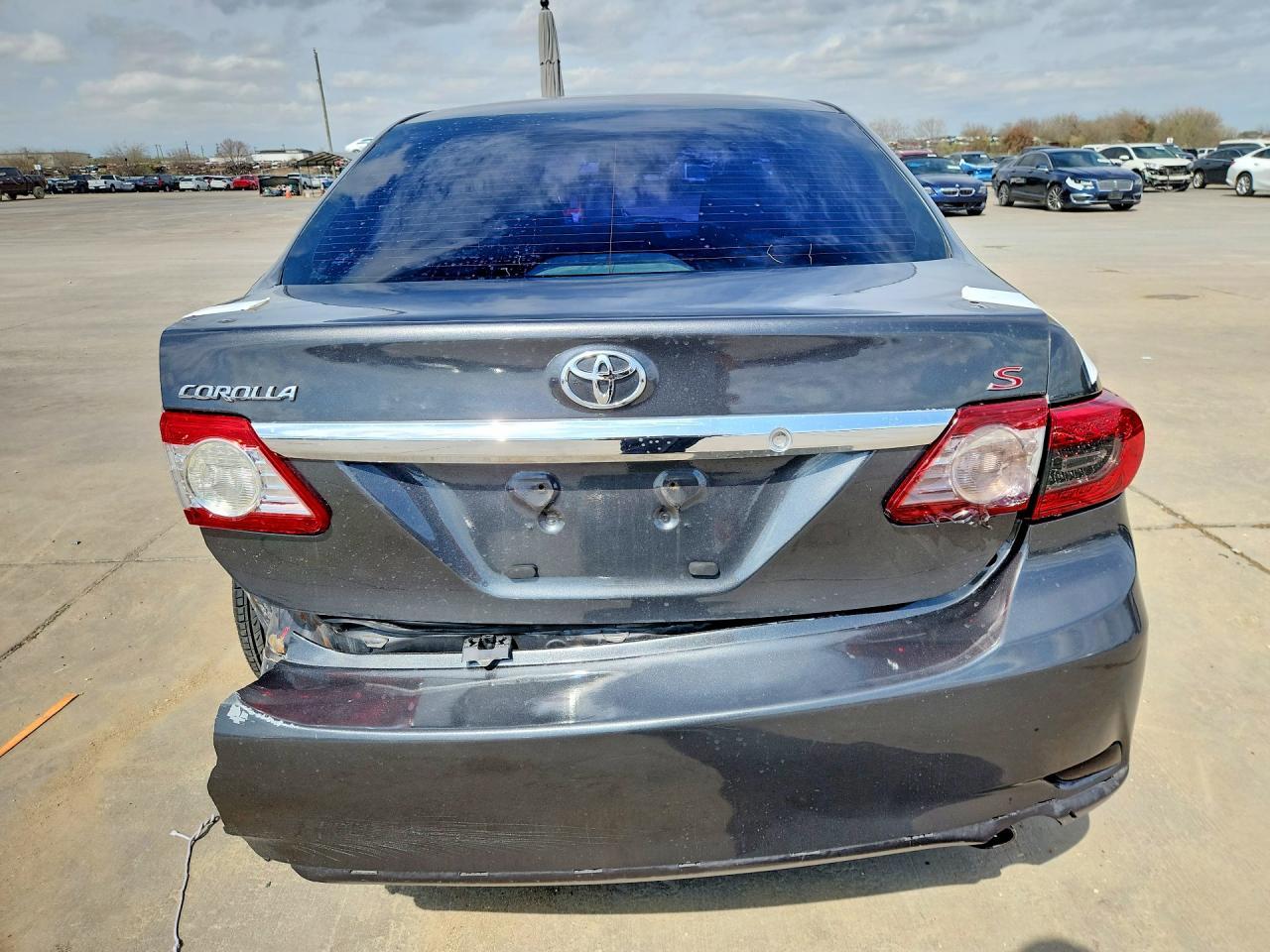 2013 TOYOTA COROLLA