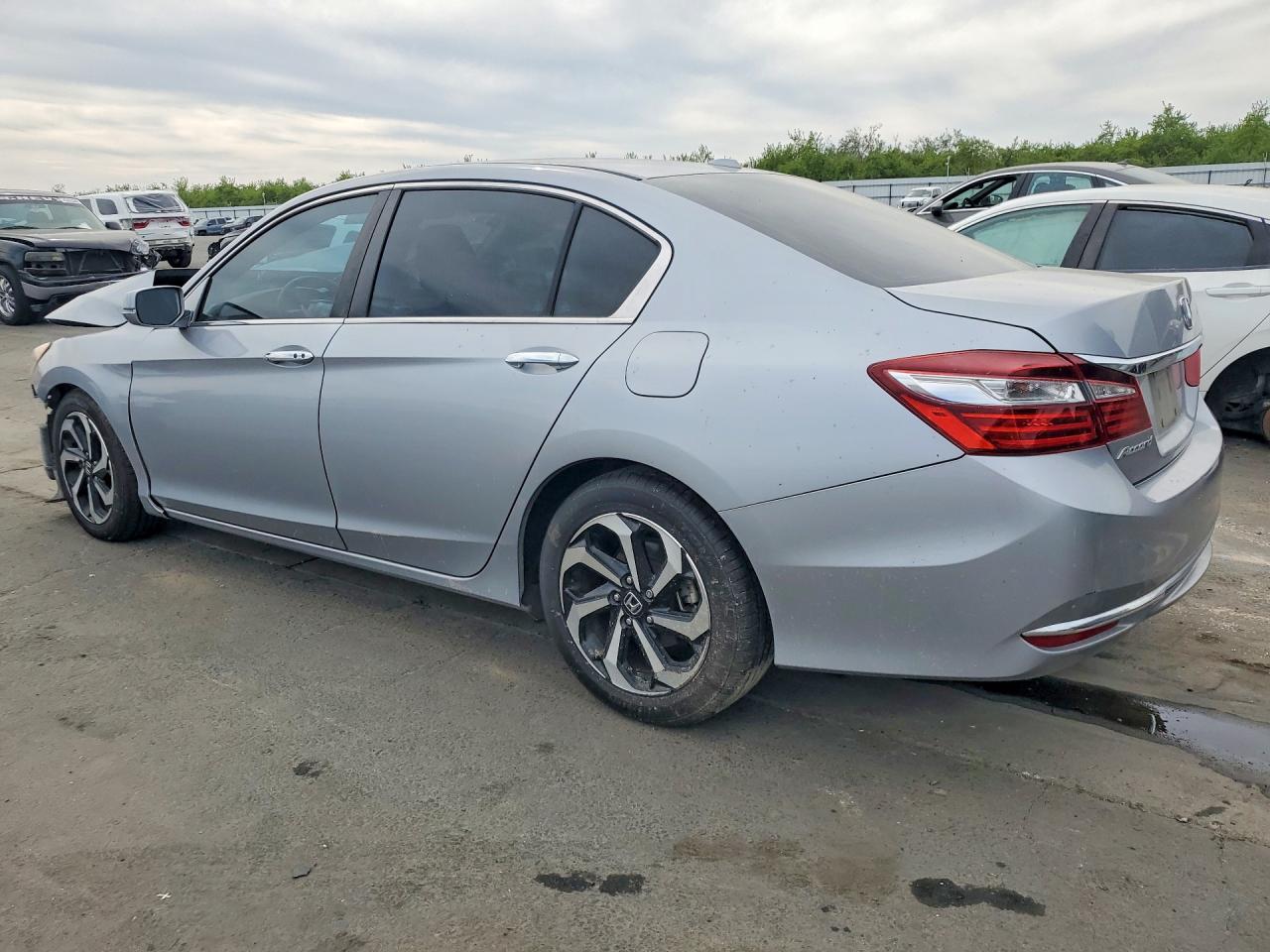 2016 HONDA ACCORD