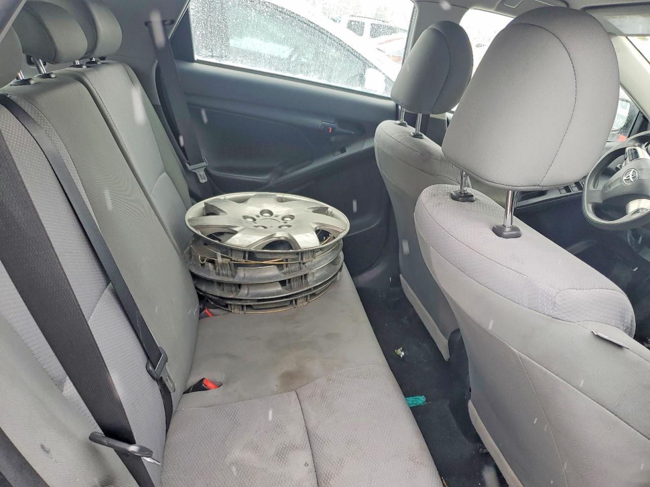 2011 TOYOTA MATRIX