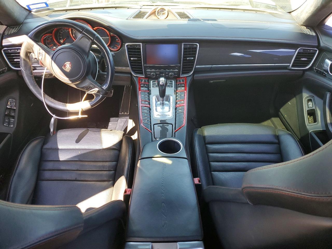 2014 PORSCHE Panamera