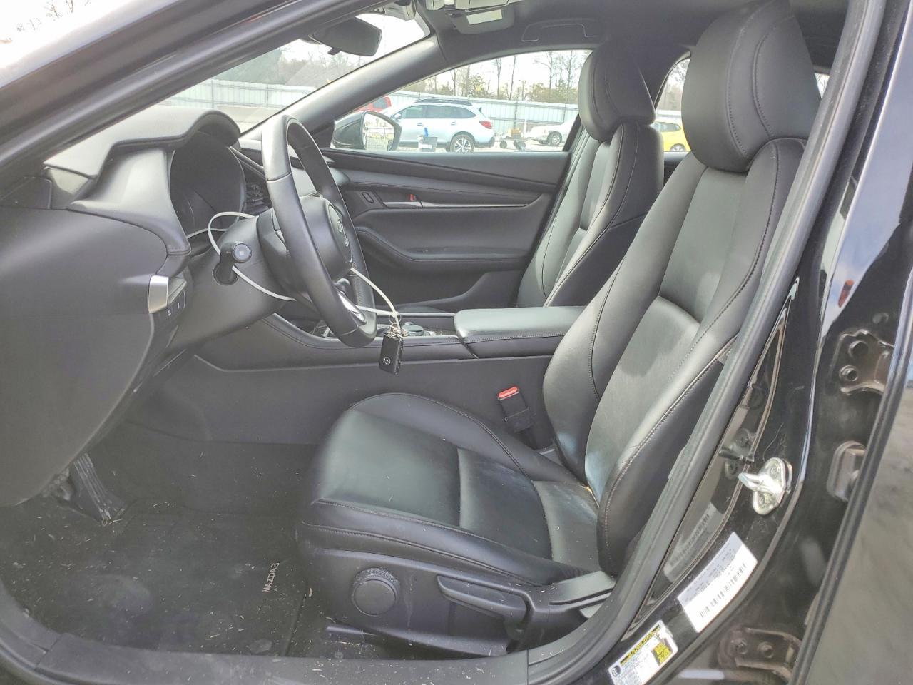 2025 MAZDA 3