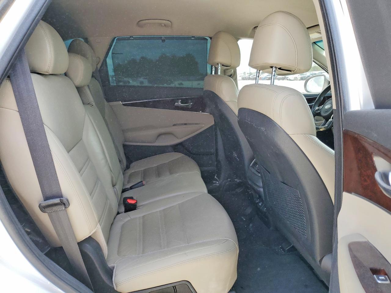 2017 KIA SORENTO