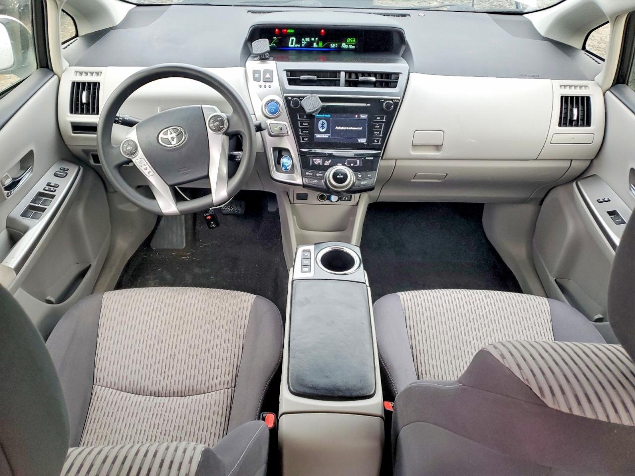 2016 TOYOTA PRIUS V