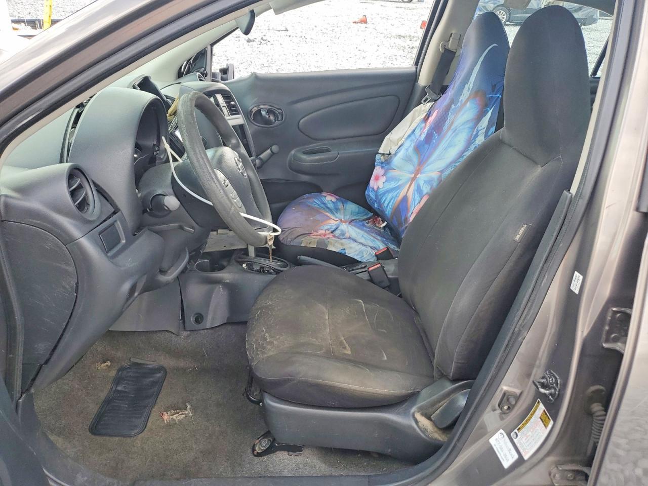 2015 NISSAN VERSA