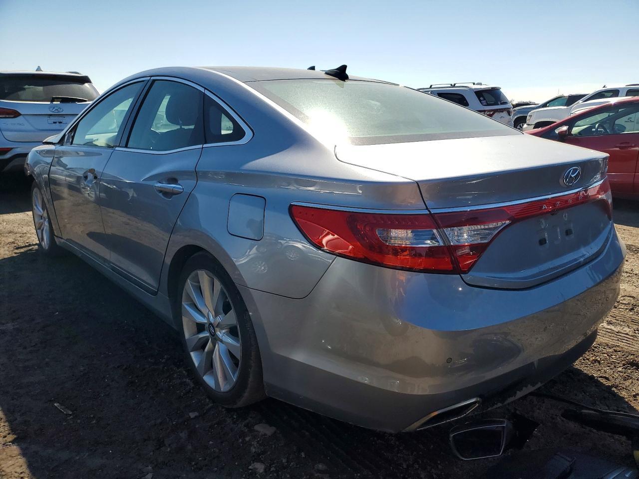 2016 HYUNDAI Azera