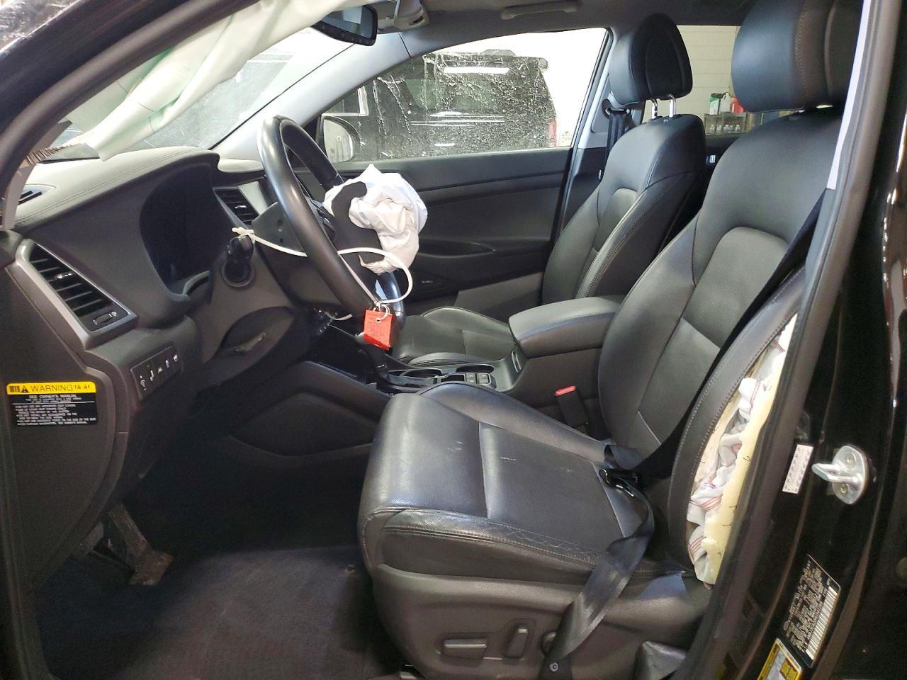 2017 HYUNDAI TUCSON