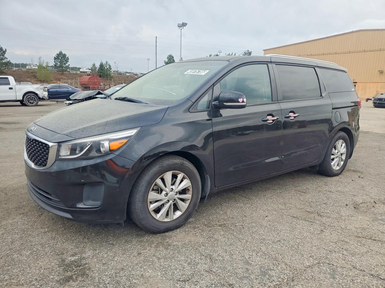 2017 KIA SEDONA