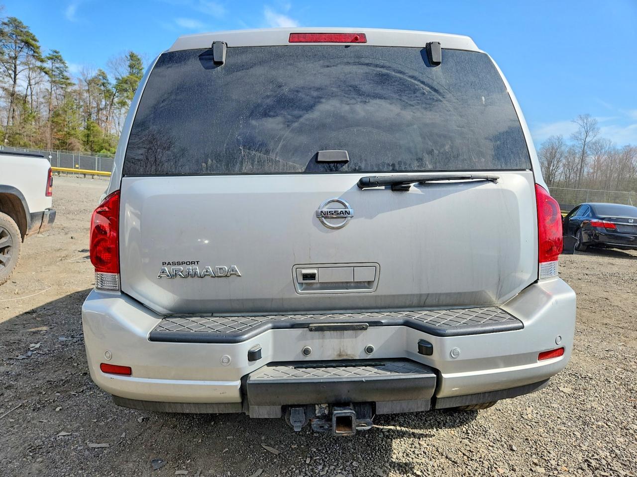2015 NISSAN Armada