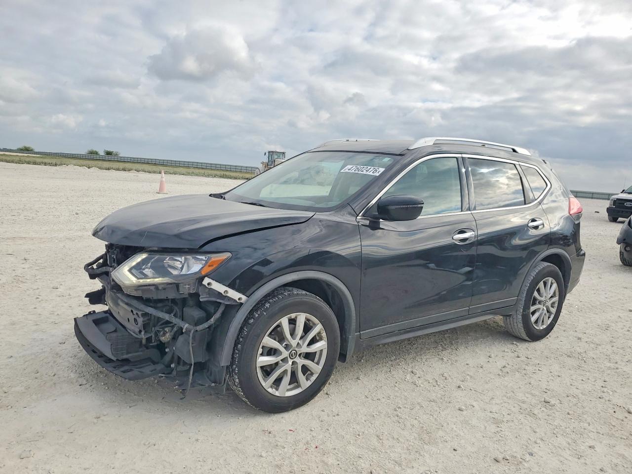 2017 NISSAN ROGUE