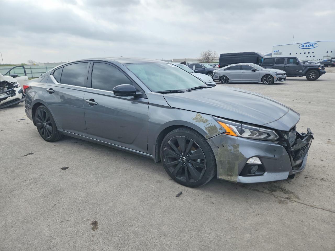 2022 NISSAN ALTIMA