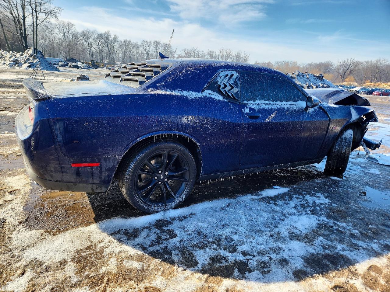 2017 DODGE Challenger