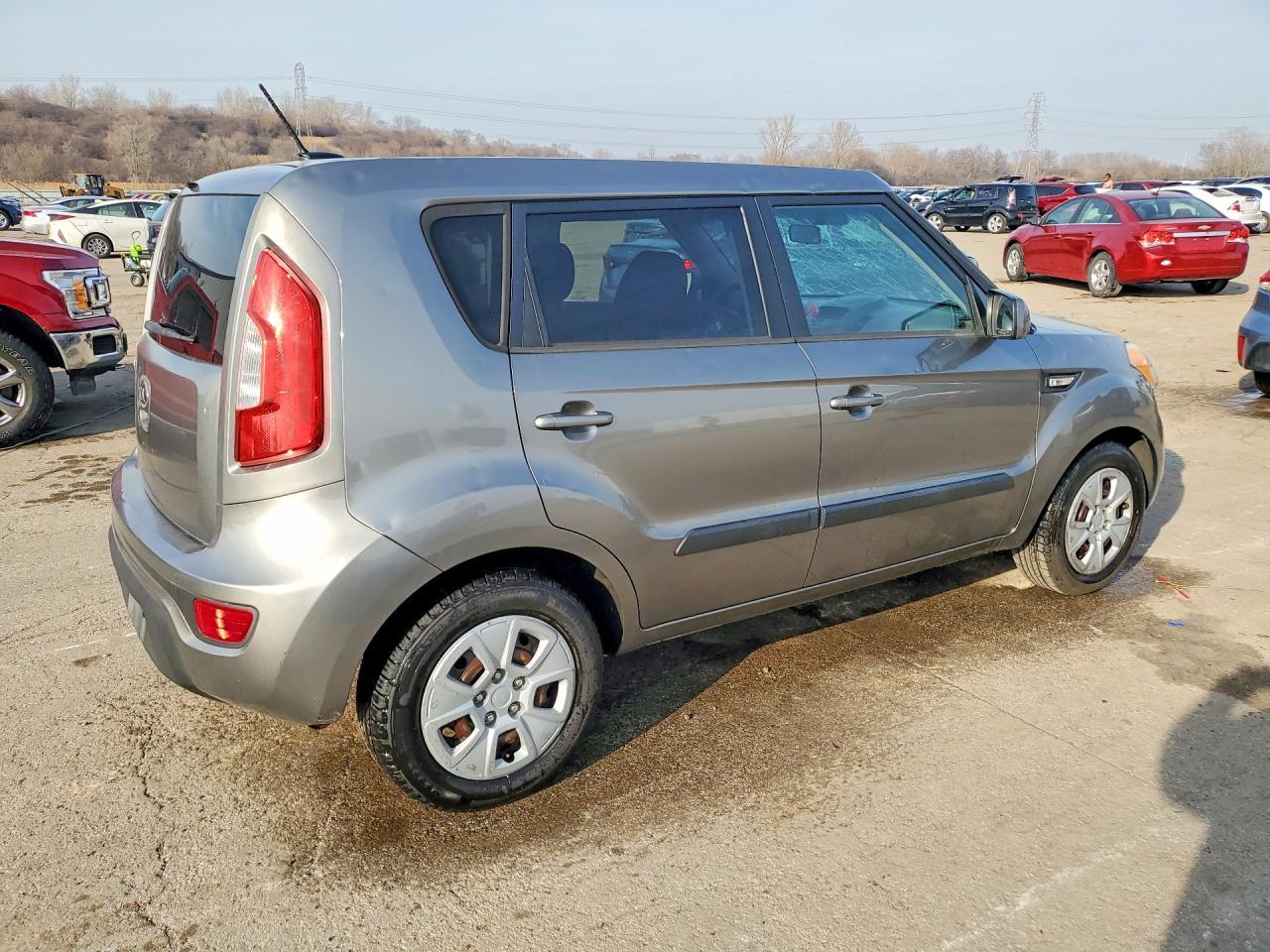 2013 KIA SOUL