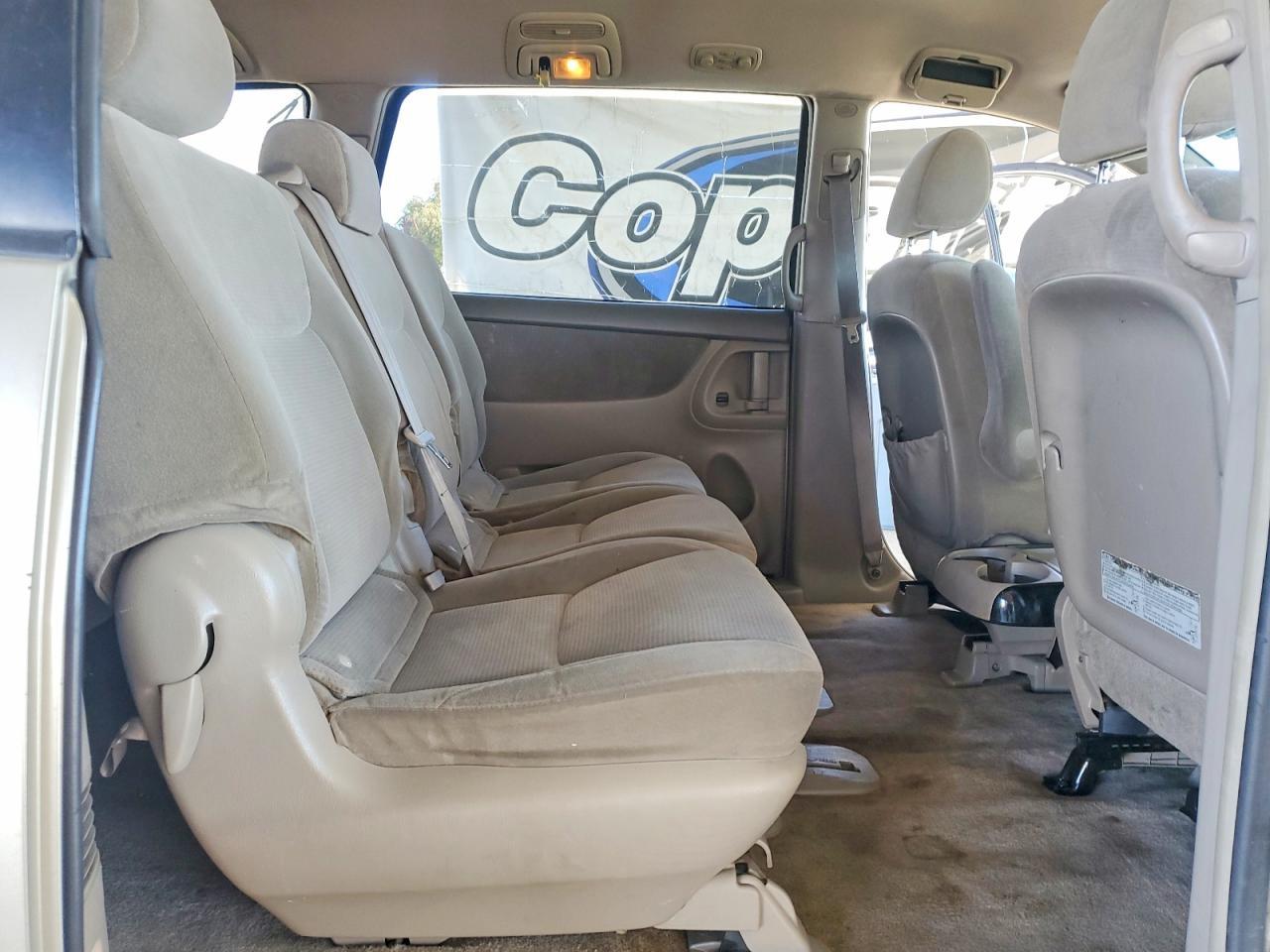 2005 TOYOTA SIENNA