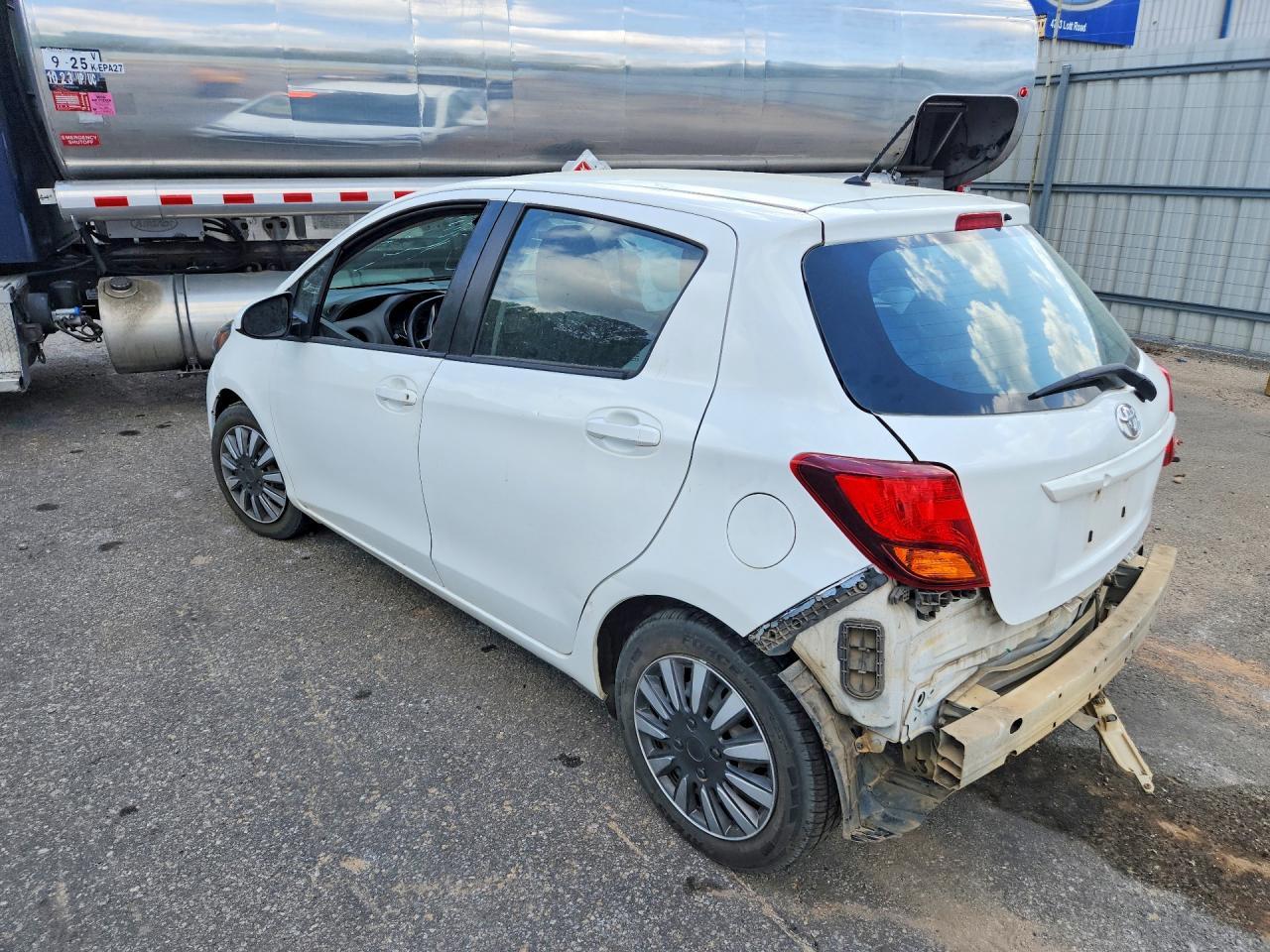 2017 TOYOTA YARIS