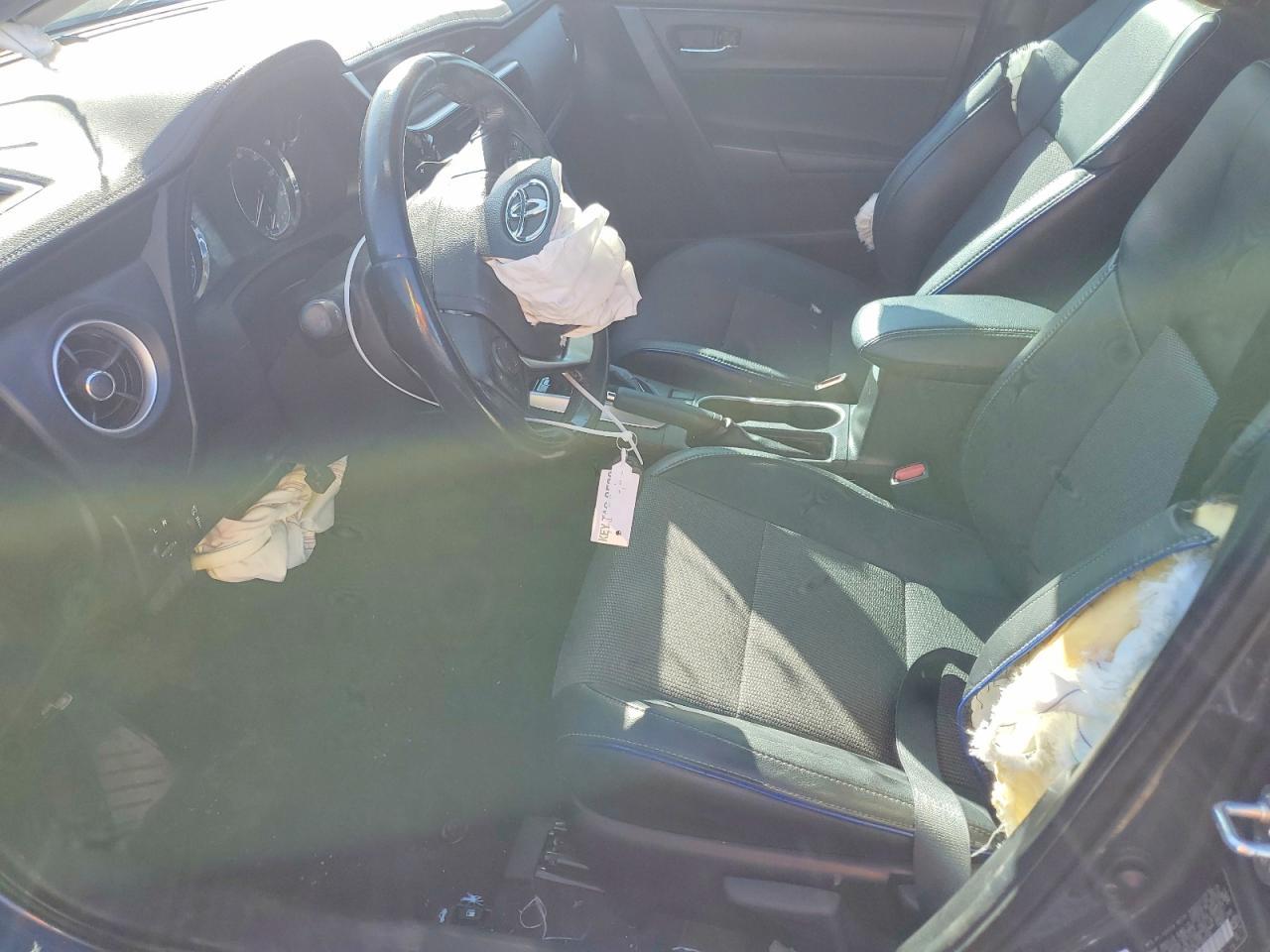 2019 TOYOTA COROLLA