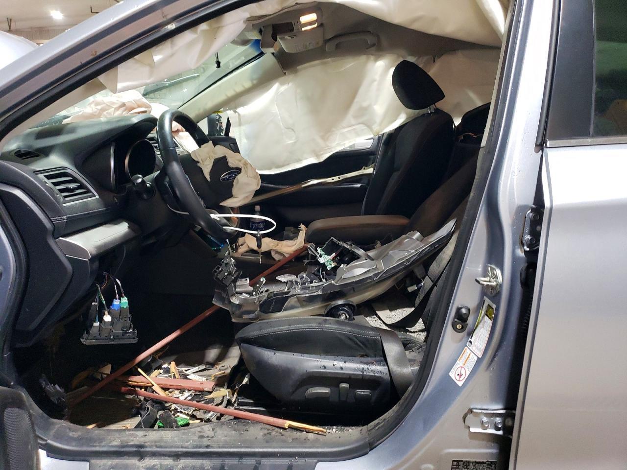 2019 SUBARU Outback