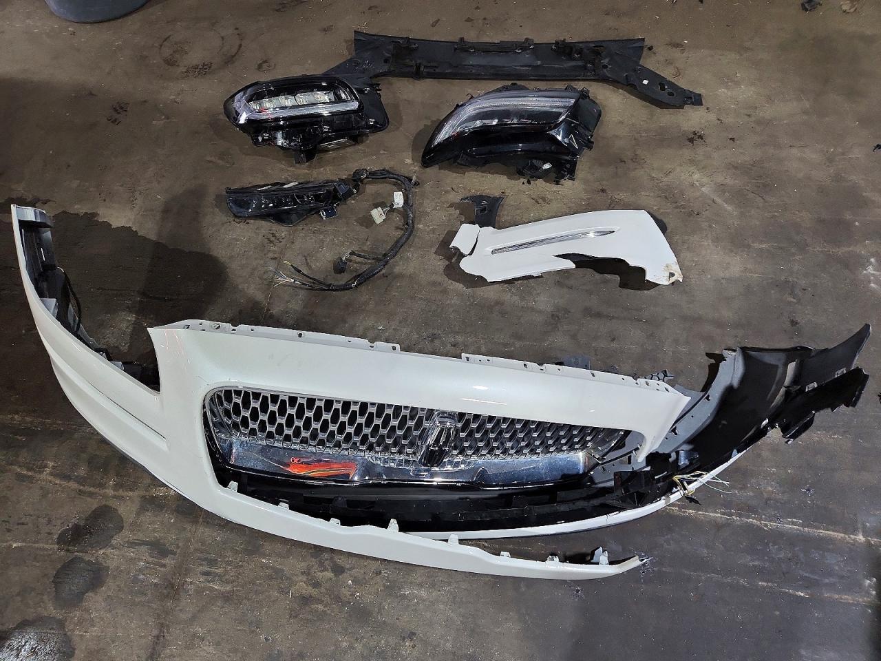 2019 LINCOLN Nautilus