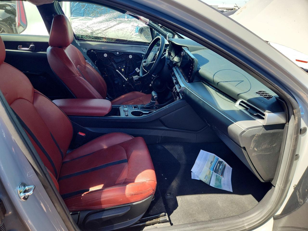 2024 KIA K5