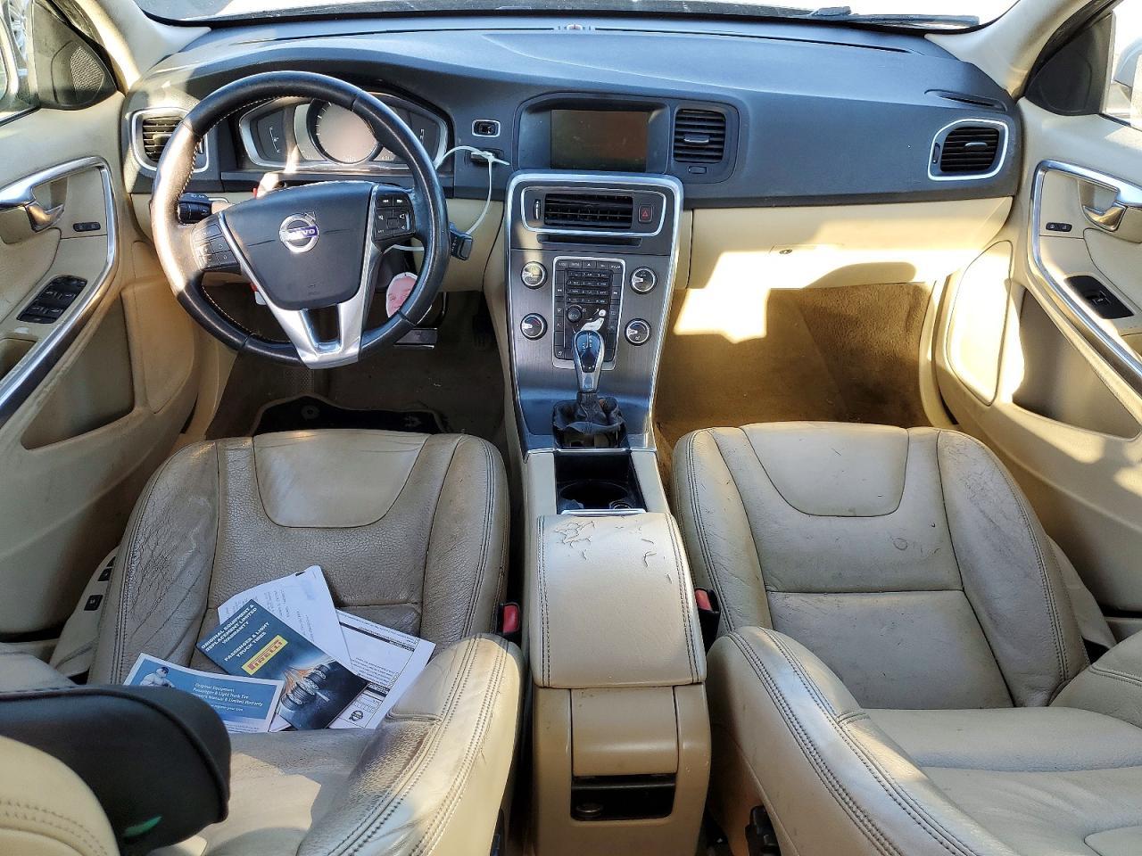 2014 VOLVO S60
