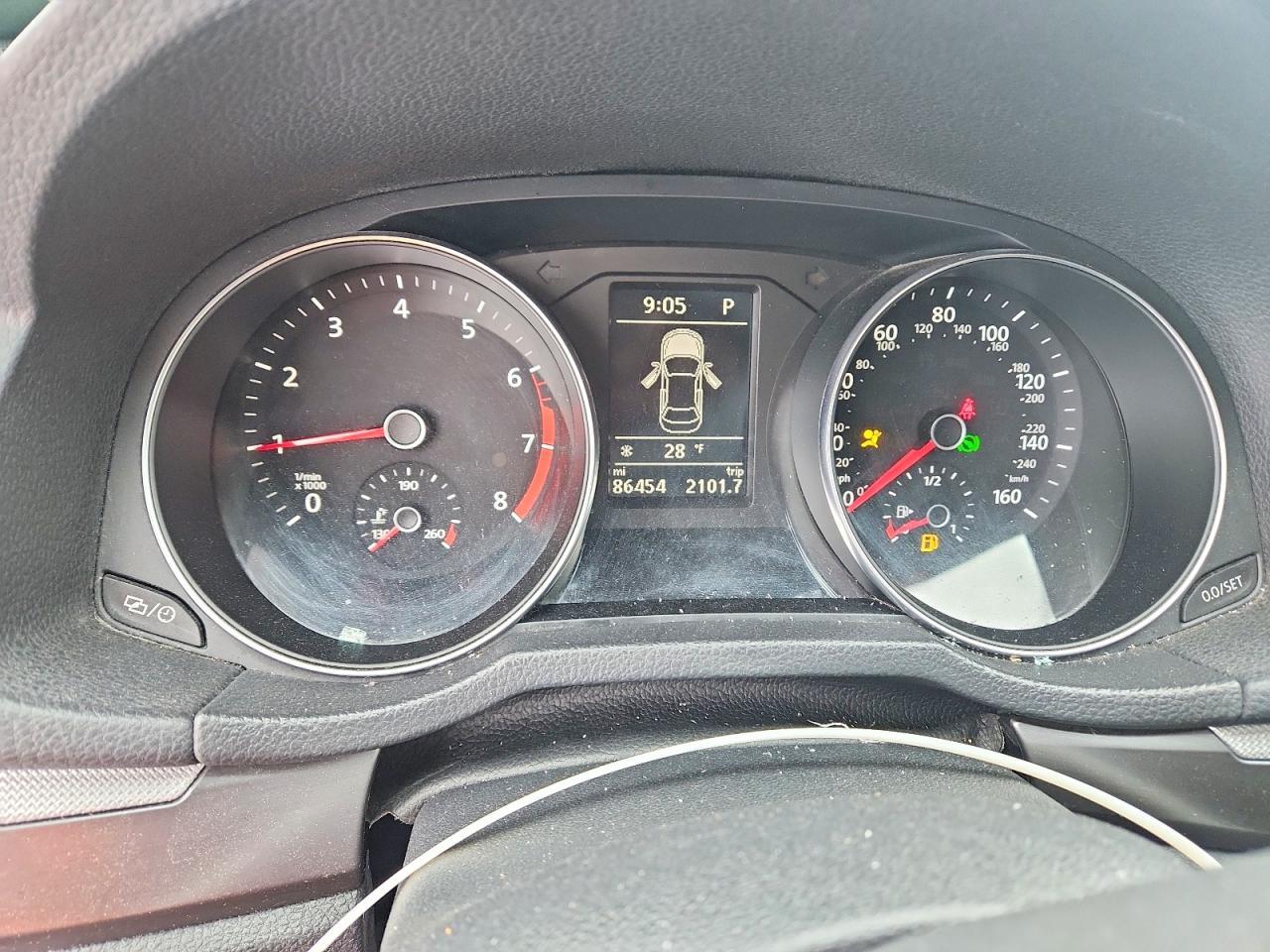 2017 VOLKSWAGEN Passat