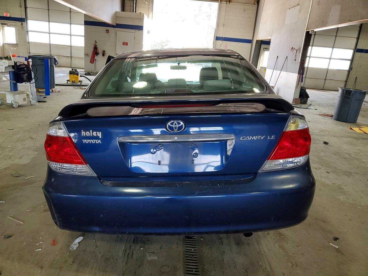 2005 TOYOTA CAMRY