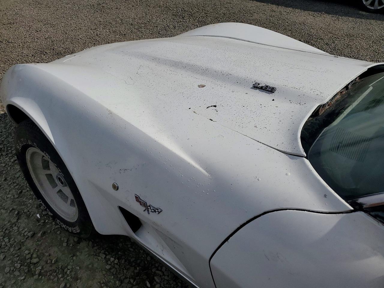 1977 CHEVROLET CORVETTE
