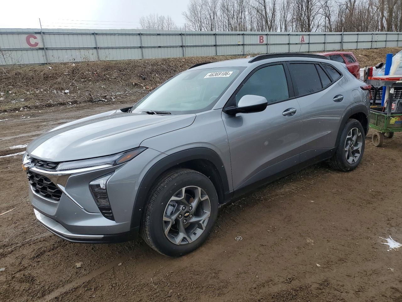 2025 CHEVROLET TRAX