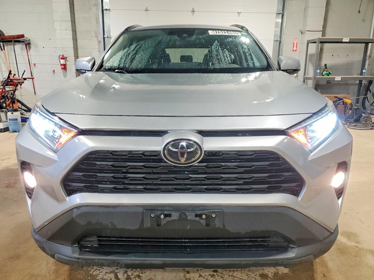 2019 TOYOTA RAV4