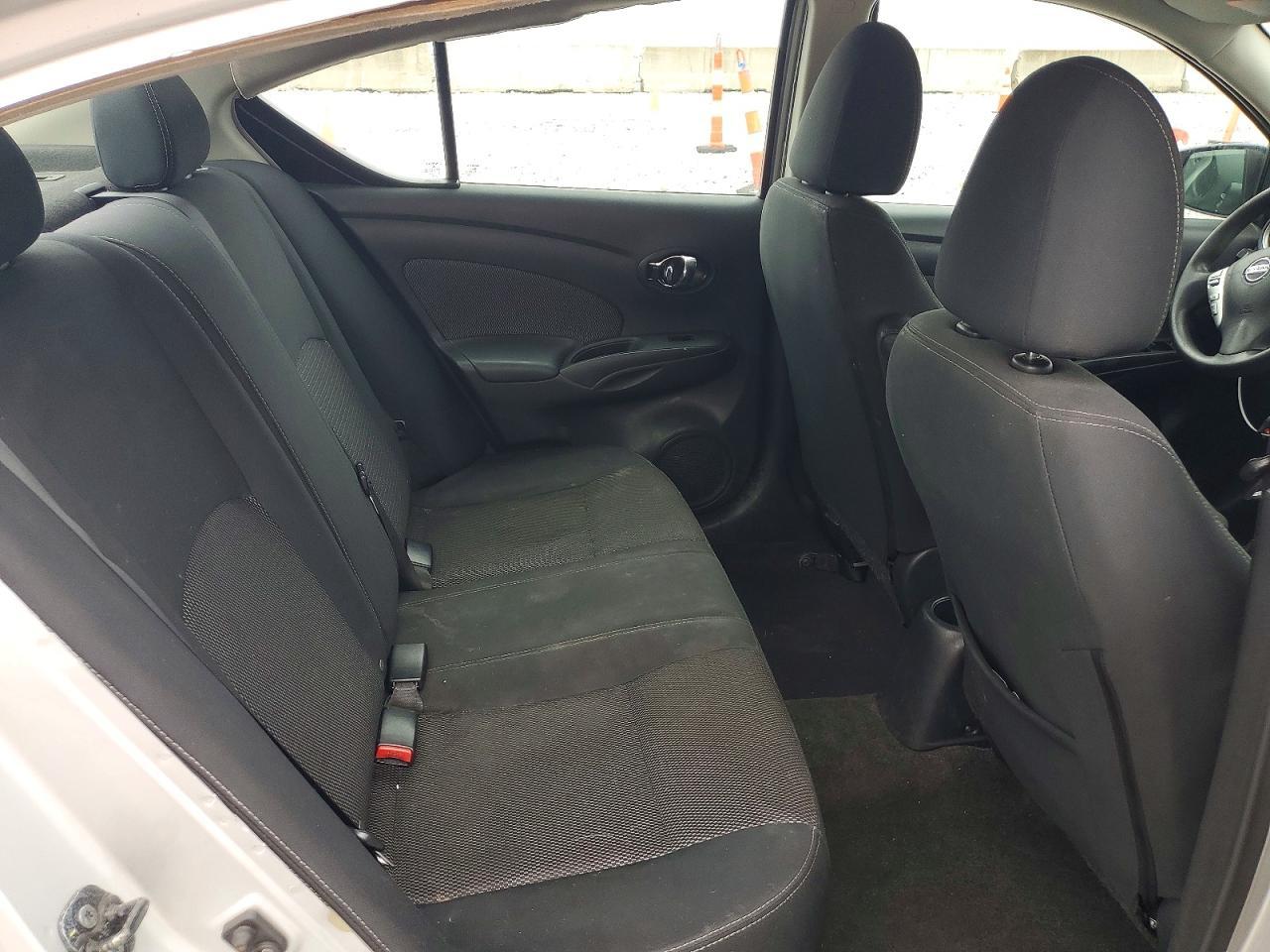 2016 NISSAN VERSA
