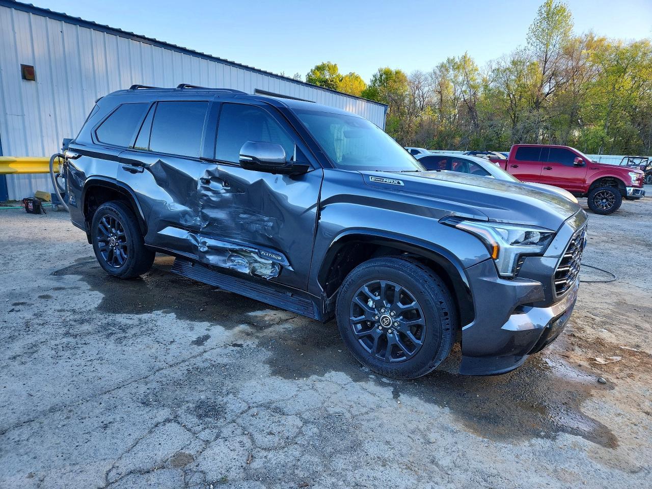 2023 TOYOTA Sequoia