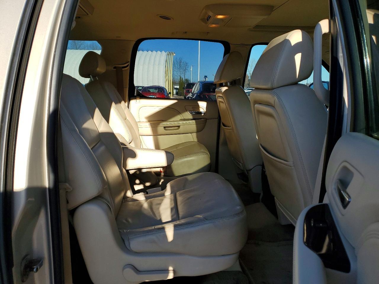 2008 CADILLAC Escalade ESV