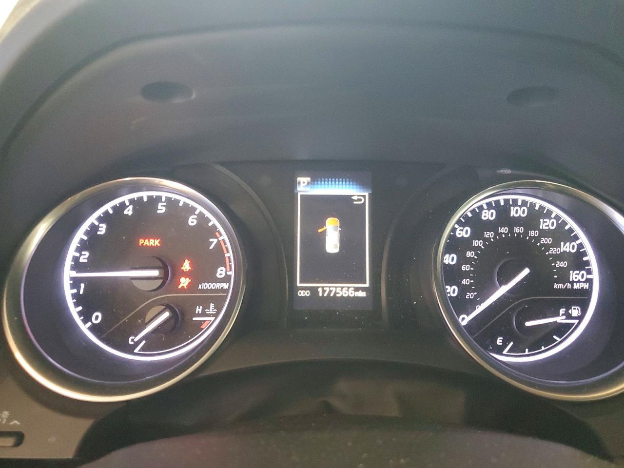 2018 TOYOTA CAMRY