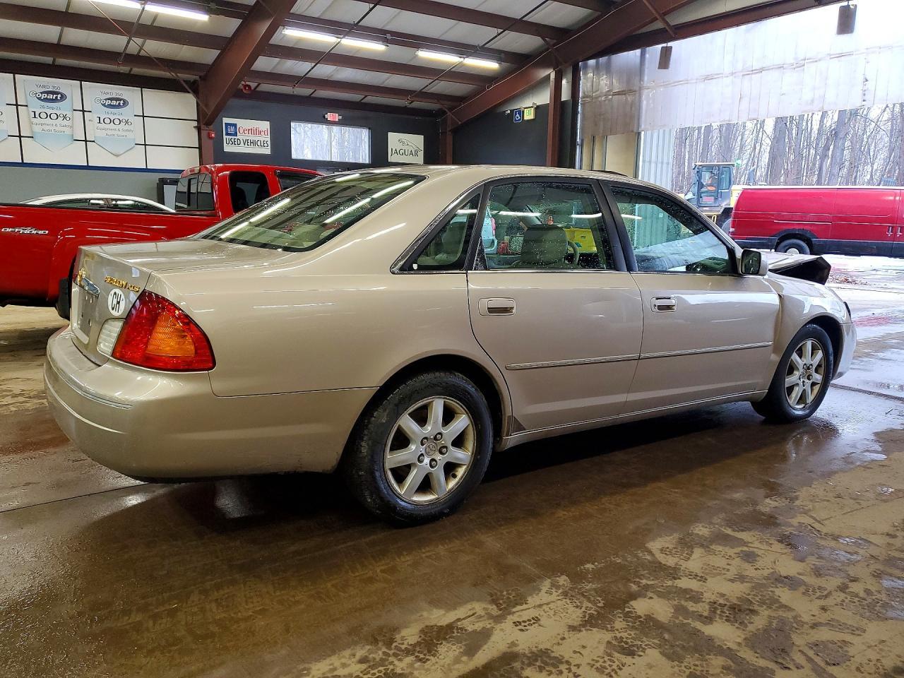 2000 TOYOTA Avalon