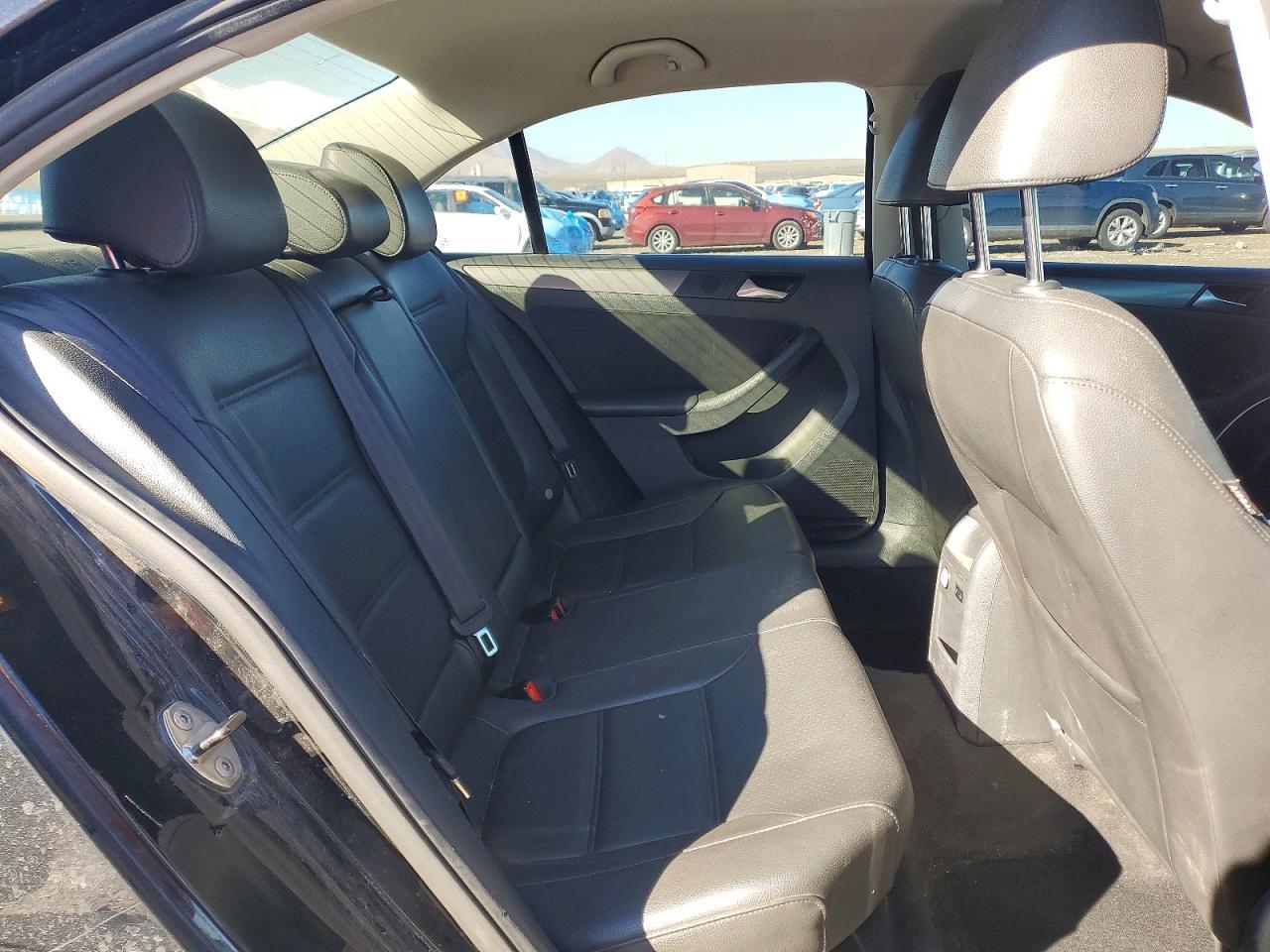 2014 VOLKSWAGEN JETTA