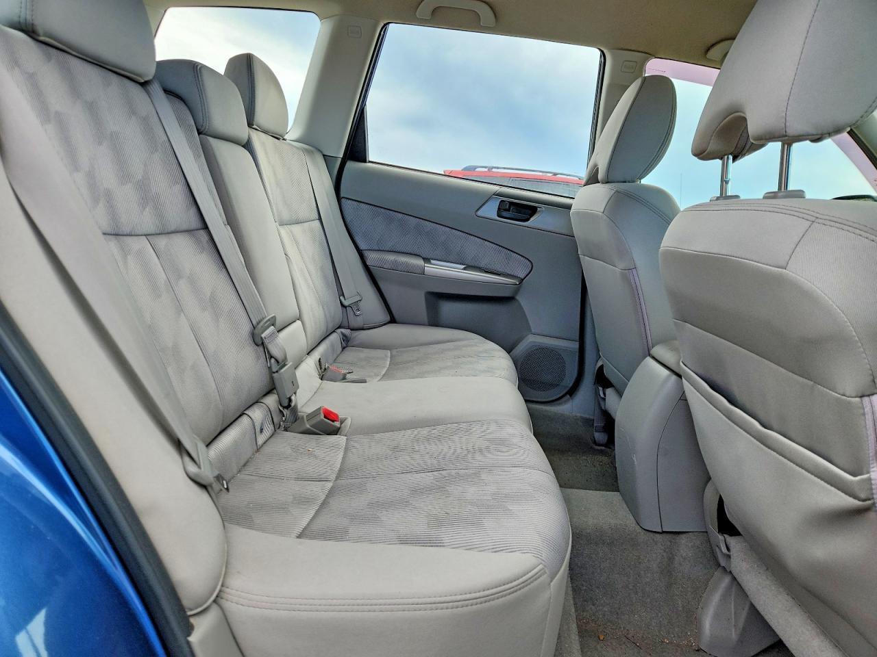 2010 SUBARU FORESTER