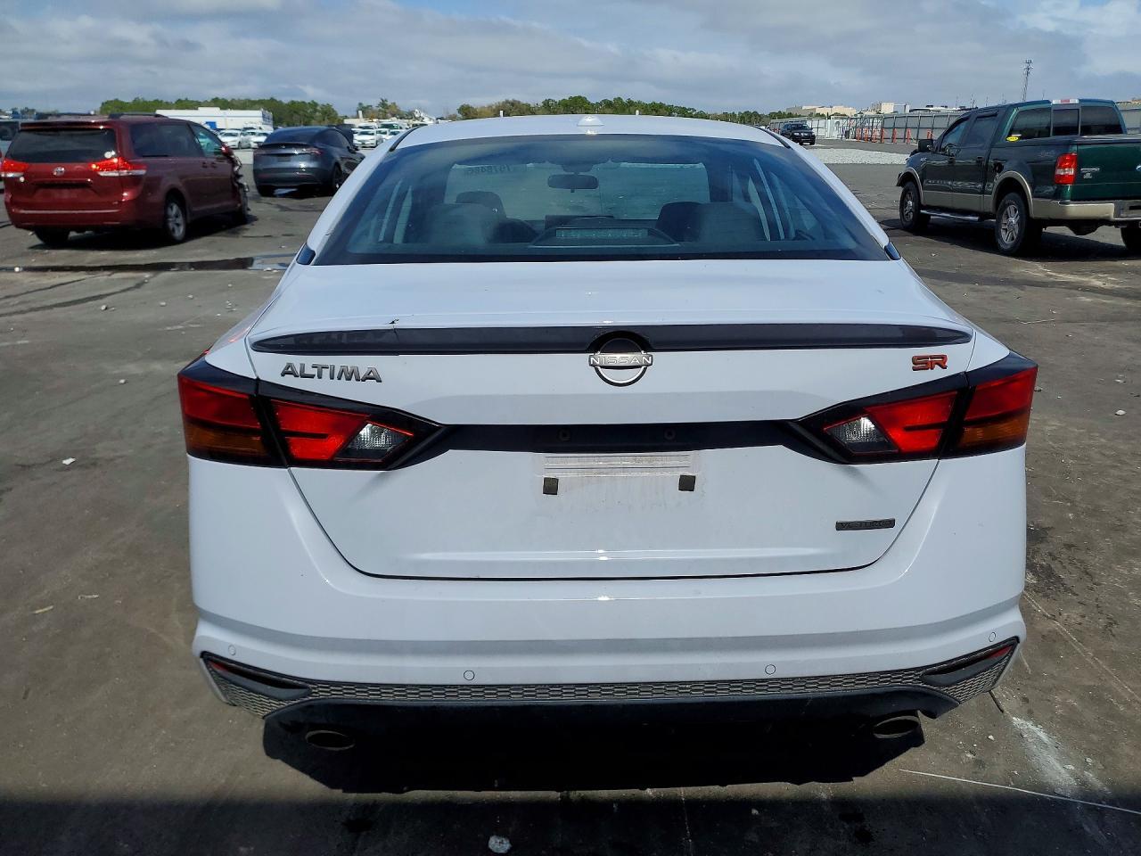 2024 NISSAN ALTIMA