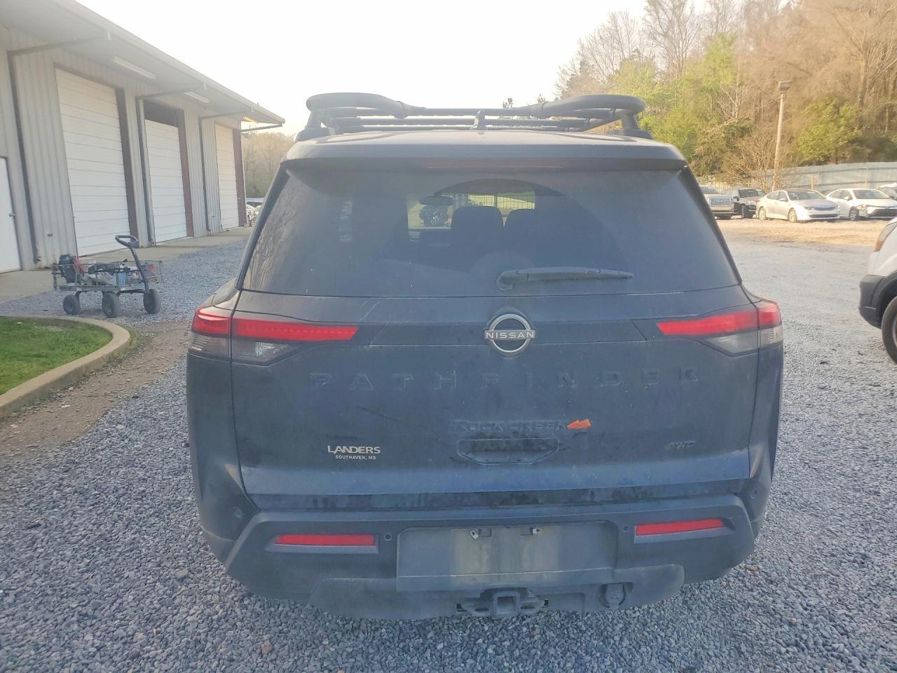 2024 NISSAN PATHFINDER