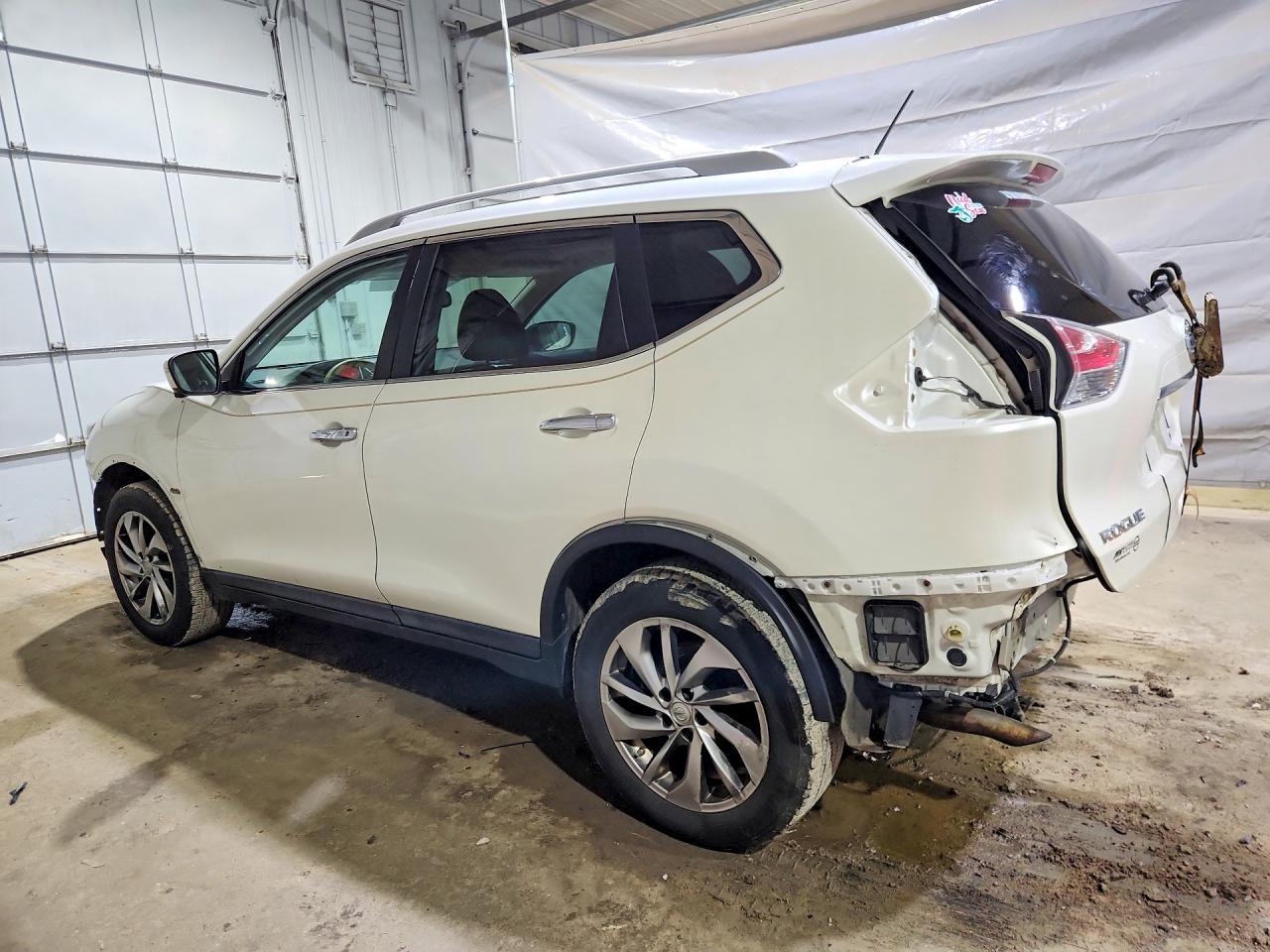 2015 NISSAN ROGUE