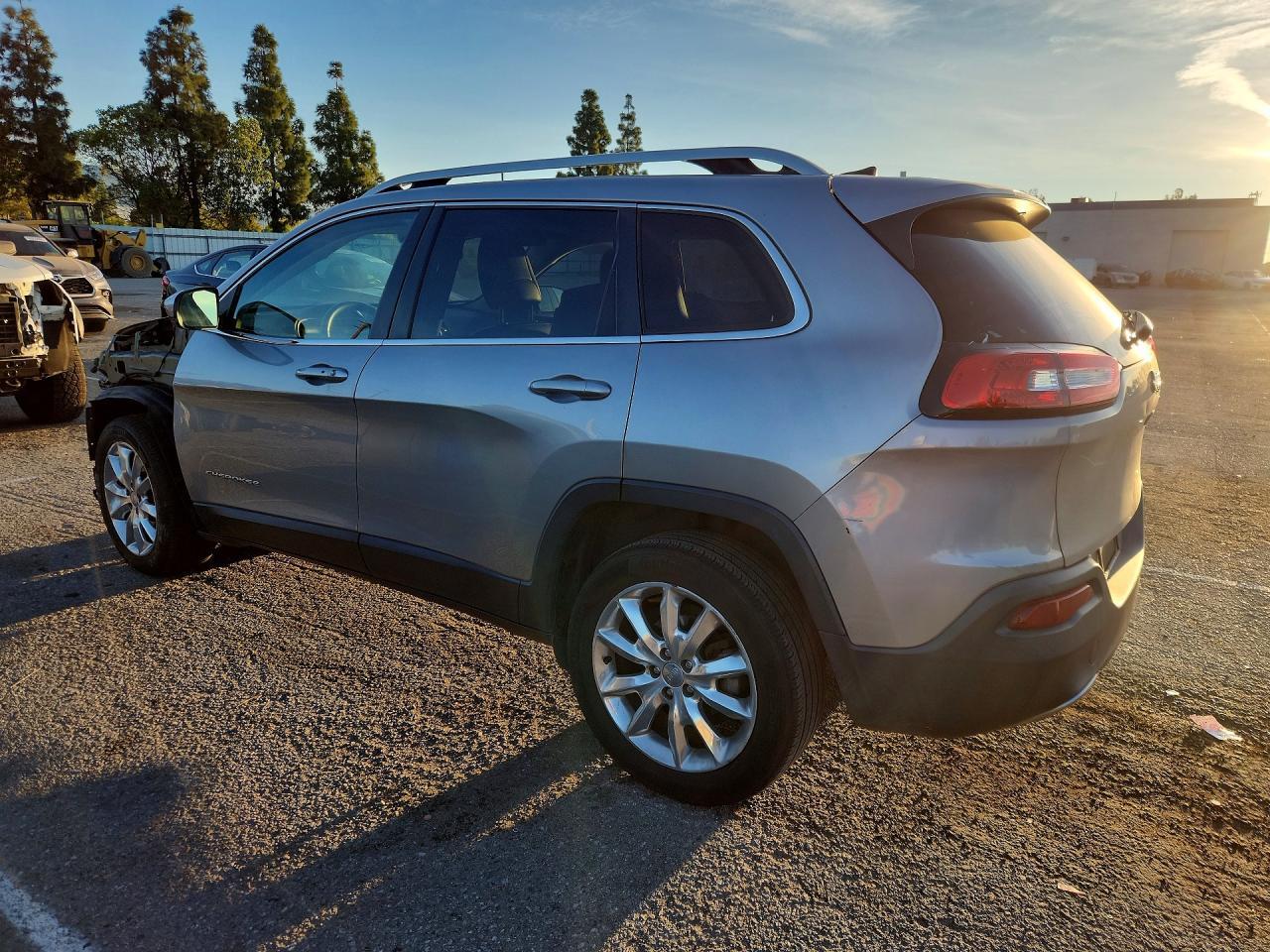 2016 JEEP CHEROKEE